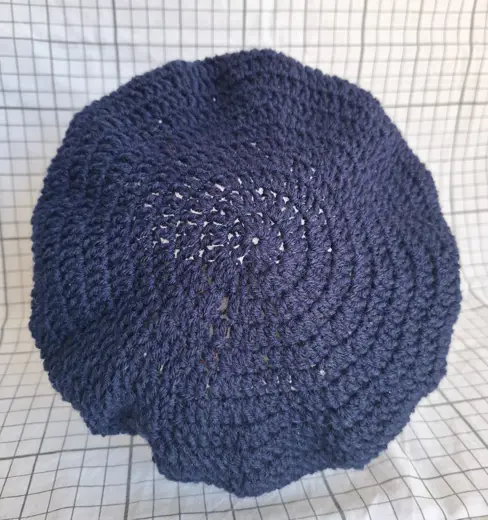 Women's beret black.  Size 56-58